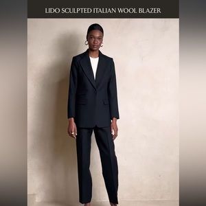 Banana Republic Sculpted Italian Wool Blazer